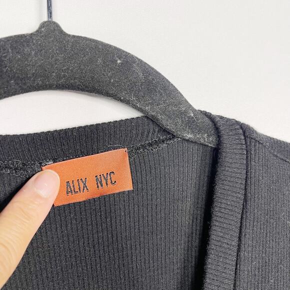 Alix NYC Small Black Merit Ribbed V Neck Tank Bodysuit Modal Stretch Jersey Snap - Picture 7 of 10